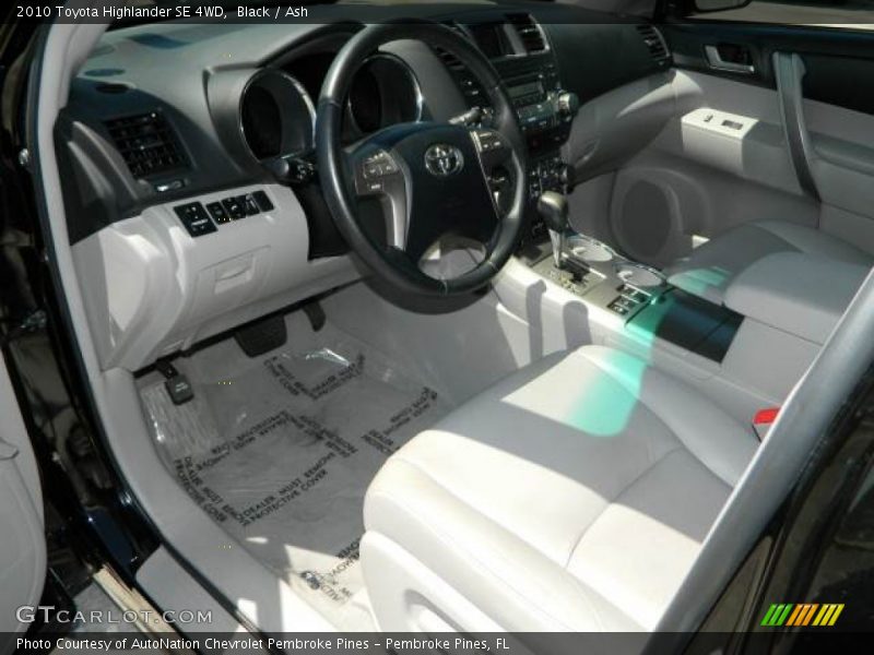 Black / Ash 2010 Toyota Highlander SE 4WD