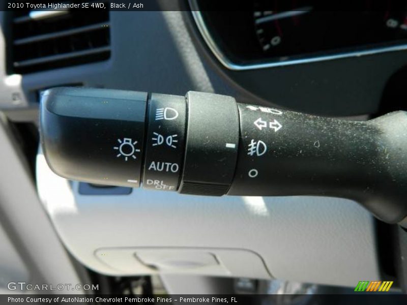 Black / Ash 2010 Toyota Highlander SE 4WD