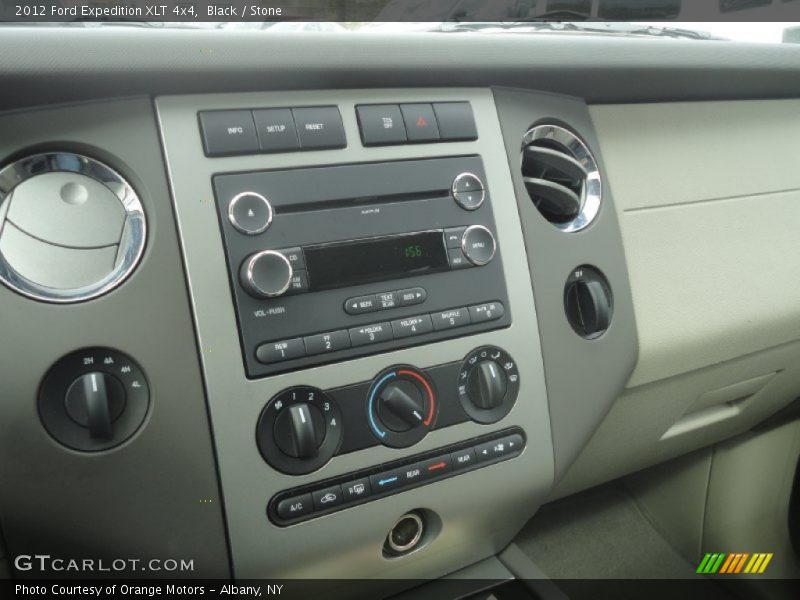 Black / Stone 2012 Ford Expedition XLT 4x4