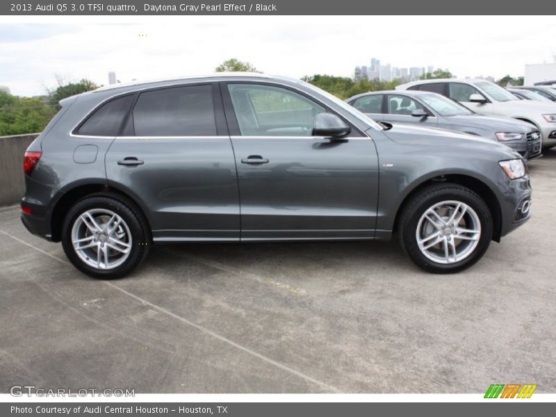  2013 Q5 3.0 TFSI quattro Daytona Gray Pearl Effect