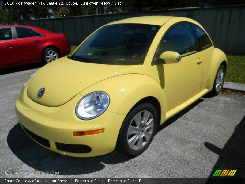 Sunflower Yellow / Black 2010 Volkswagen New Beetle 2.5 Coupe