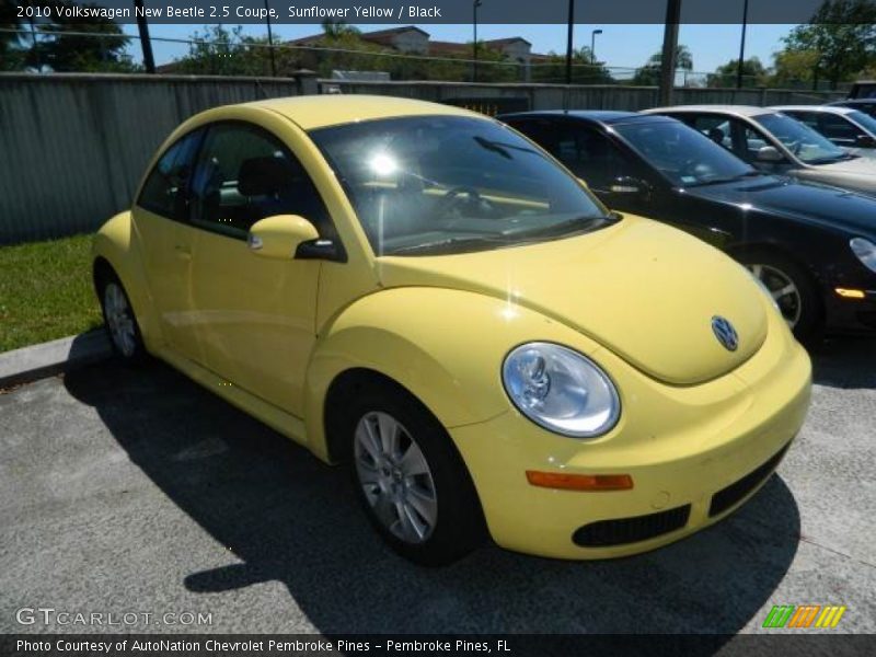 Sunflower Yellow / Black 2010 Volkswagen New Beetle 2.5 Coupe