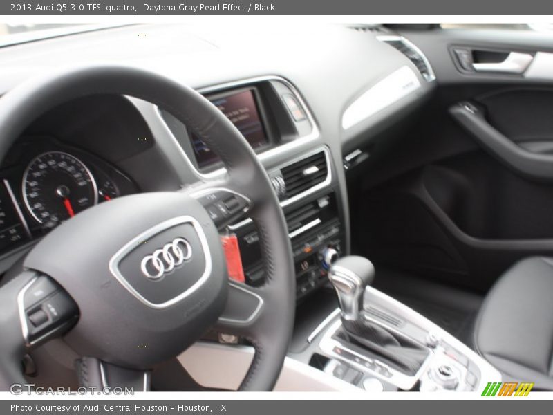 Daytona Gray Pearl Effect / Black 2013 Audi Q5 3.0 TFSI quattro