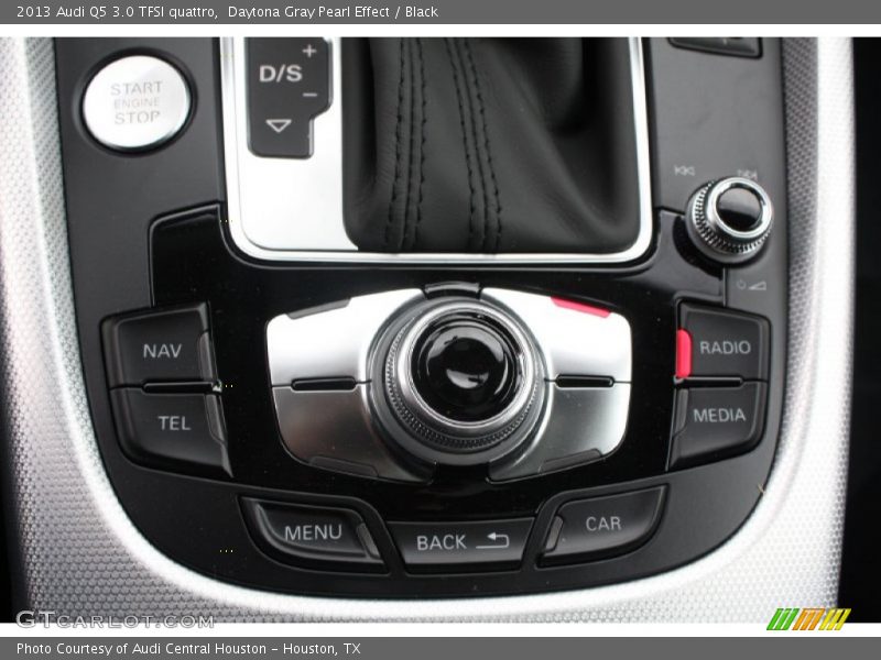 Controls of 2013 Q5 3.0 TFSI quattro