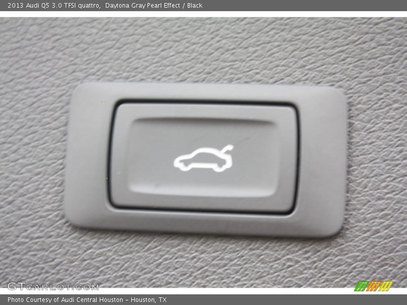 Controls of 2013 Q5 3.0 TFSI quattro