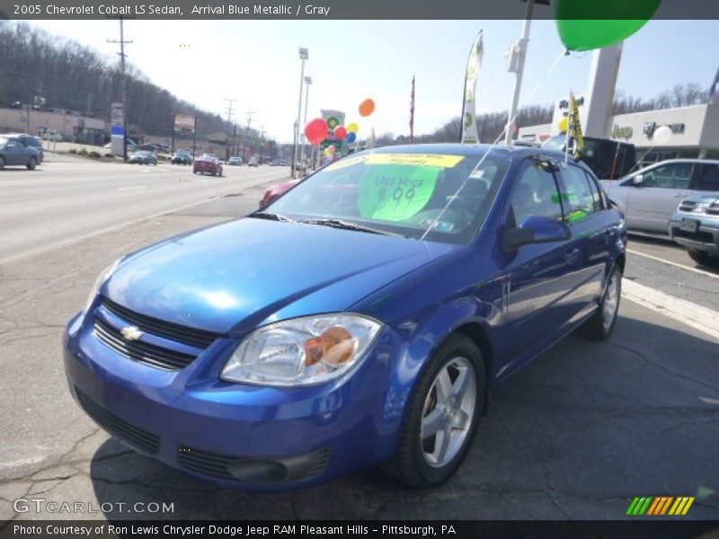 Arrival Blue Metallic / Gray 2005 Chevrolet Cobalt LS Sedan