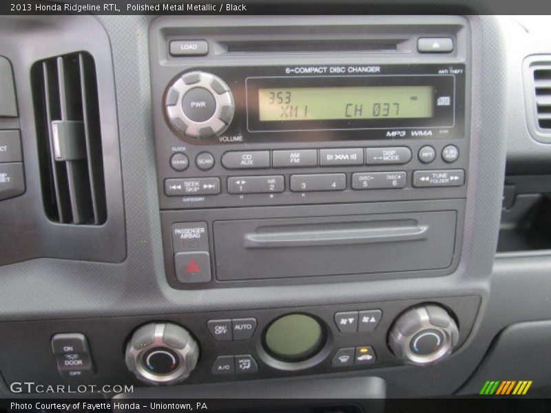 Polished Metal Metallic / Black 2013 Honda Ridgeline RTL