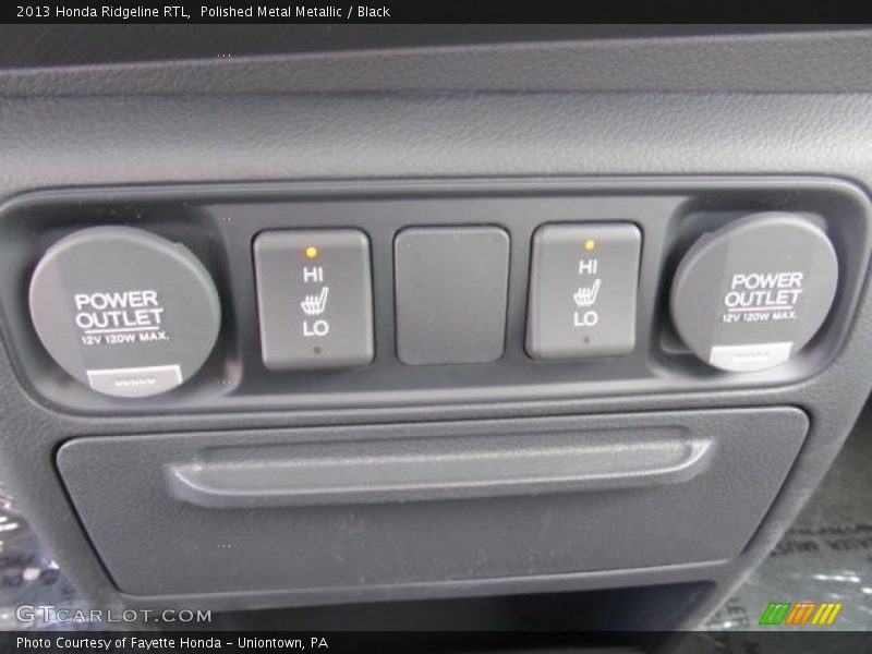 Polished Metal Metallic / Black 2013 Honda Ridgeline RTL