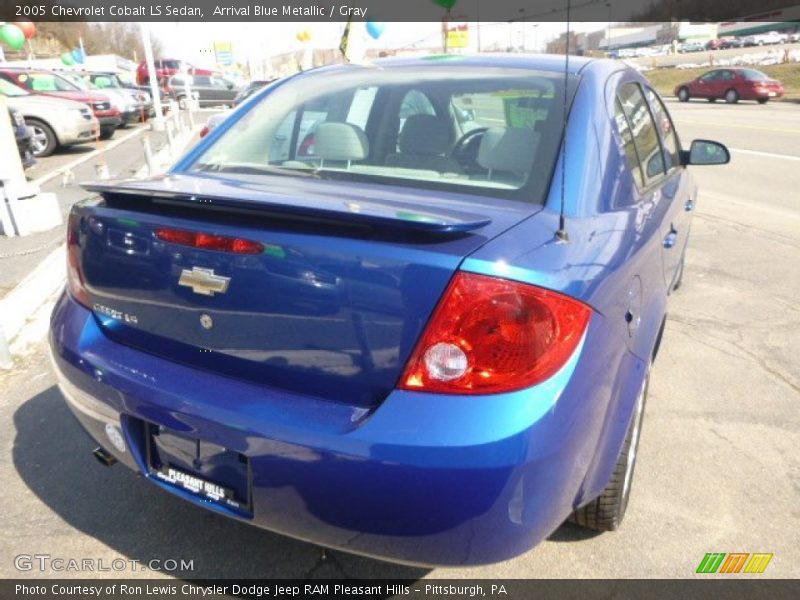 Arrival Blue Metallic / Gray 2005 Chevrolet Cobalt LS Sedan