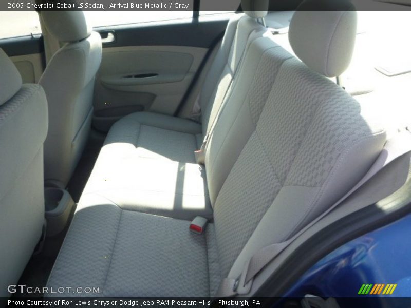 Arrival Blue Metallic / Gray 2005 Chevrolet Cobalt LS Sedan