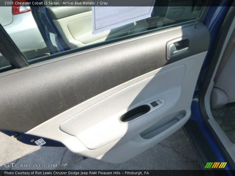 Arrival Blue Metallic / Gray 2005 Chevrolet Cobalt LS Sedan