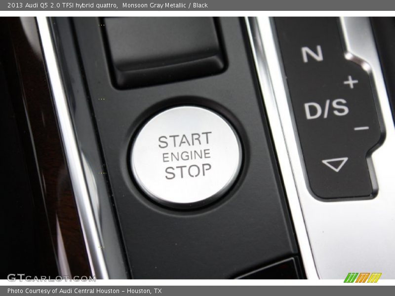 Monsoon Gray Metallic / Black 2013 Audi Q5 2.0 TFSI hybrid quattro