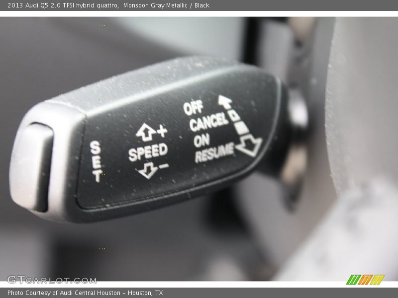 Monsoon Gray Metallic / Black 2013 Audi Q5 2.0 TFSI hybrid quattro