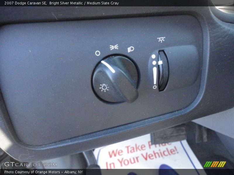 Bright Silver Metallic / Medium Slate Gray 2007 Dodge Caravan SE