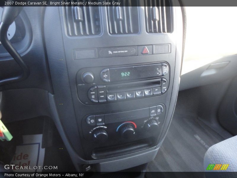 Bright Silver Metallic / Medium Slate Gray 2007 Dodge Caravan SE