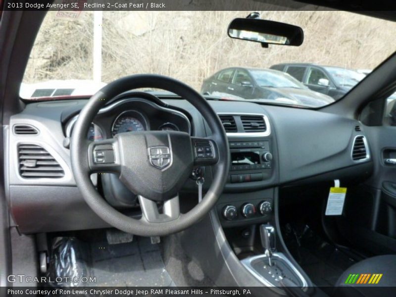 Redline 2-Coat Pearl / Black 2013 Dodge Avenger SE