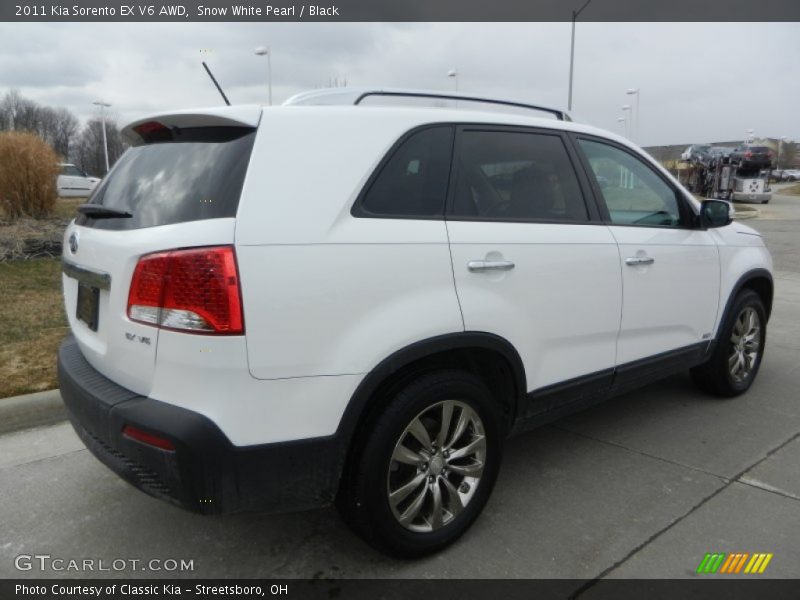 Snow White Pearl / Black 2011 Kia Sorento EX V6 AWD