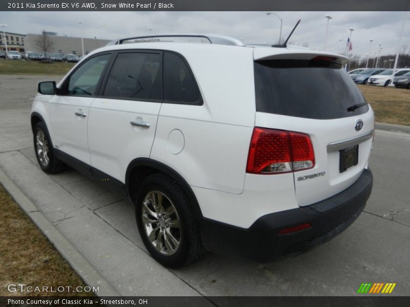 Snow White Pearl / Black 2011 Kia Sorento EX V6 AWD