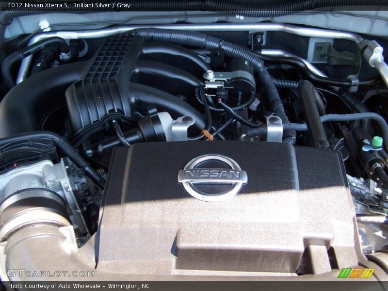 Brilliant Silver / Gray 2012 Nissan Xterra S