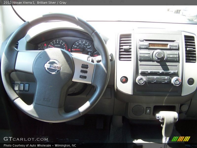 Brilliant Silver / Gray 2012 Nissan Xterra S
