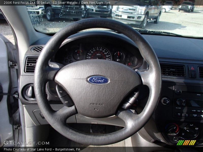 CD Silver Metallic / Dark Flint/Light Flint 2006 Ford Focus ZX4 SE Sedan