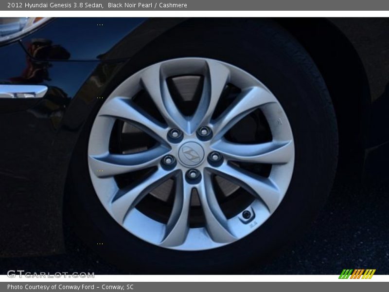  2012 Genesis 3.8 Sedan Wheel