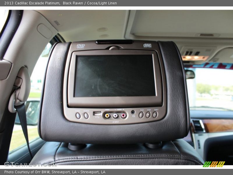Entertainment System of 2013 Escalade Platinum
