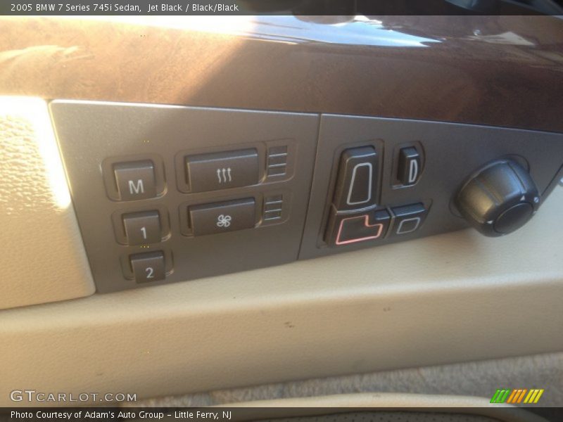 Jet Black / Black/Black 2005 BMW 7 Series 745i Sedan