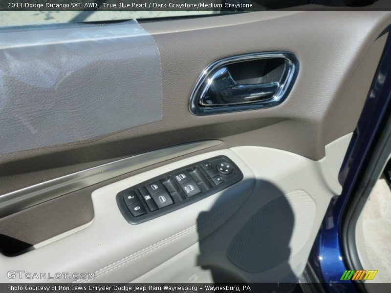 True Blue Pearl / Dark Graystone/Medium Graystone 2013 Dodge Durango SXT AWD