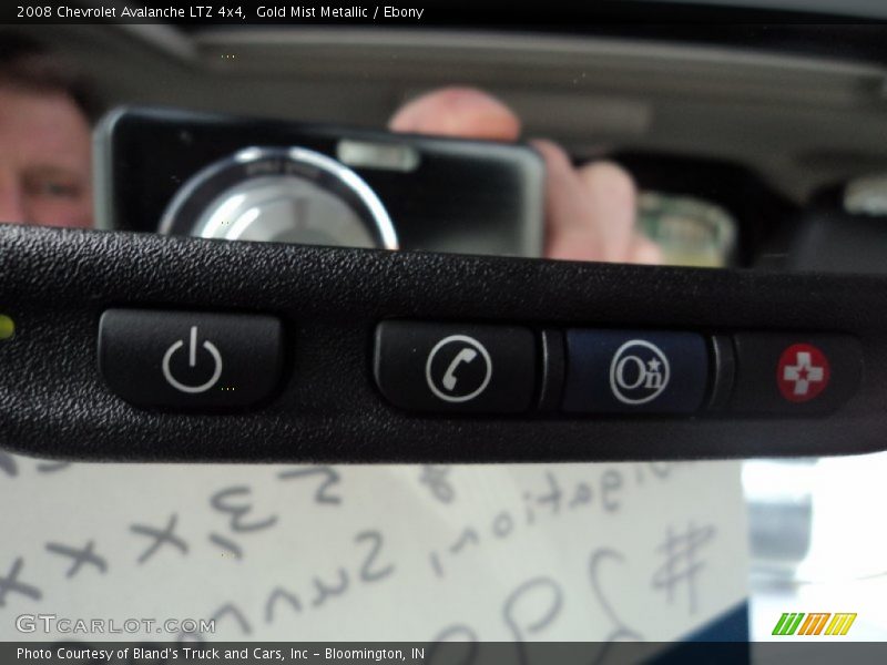 Gold Mist Metallic / Ebony 2008 Chevrolet Avalanche LTZ 4x4