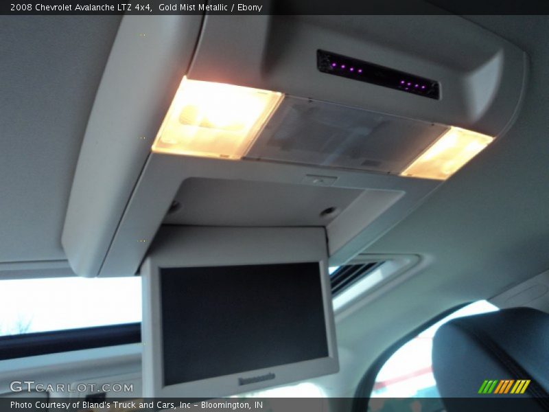 Gold Mist Metallic / Ebony 2008 Chevrolet Avalanche LTZ 4x4