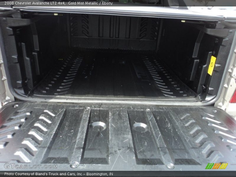 Gold Mist Metallic / Ebony 2008 Chevrolet Avalanche LTZ 4x4
