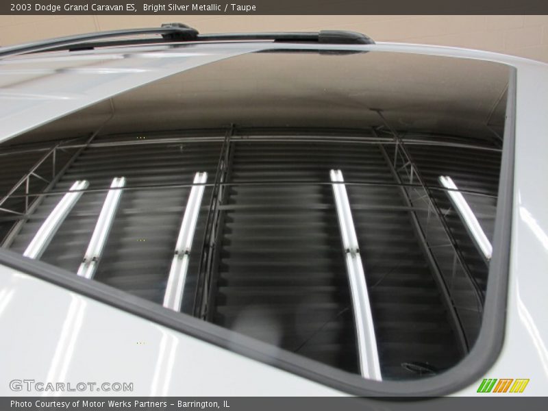 Sunroof of 2003 Grand Caravan ES