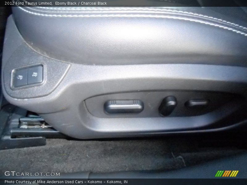 Ebony Black / Charcoal Black 2012 Ford Taurus Limited