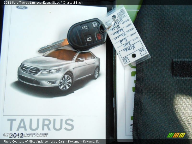Ebony Black / Charcoal Black 2012 Ford Taurus Limited