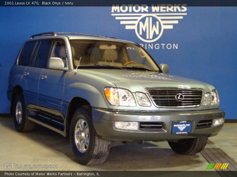 Black Onyx / Ivory 2001 Lexus LX 470