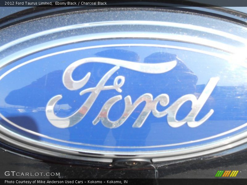 Ebony Black / Charcoal Black 2012 Ford Taurus Limited