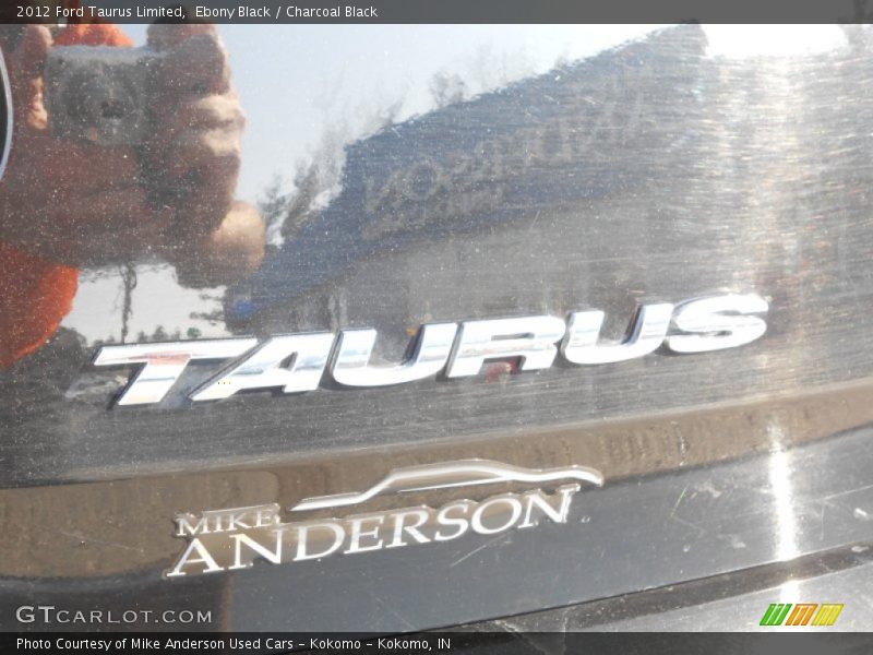 Ebony Black / Charcoal Black 2012 Ford Taurus Limited
