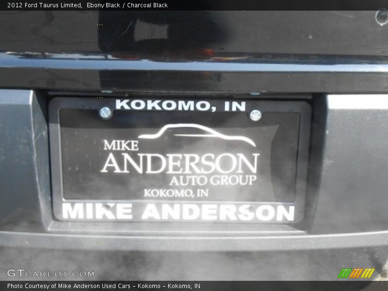 Ebony Black / Charcoal Black 2012 Ford Taurus Limited