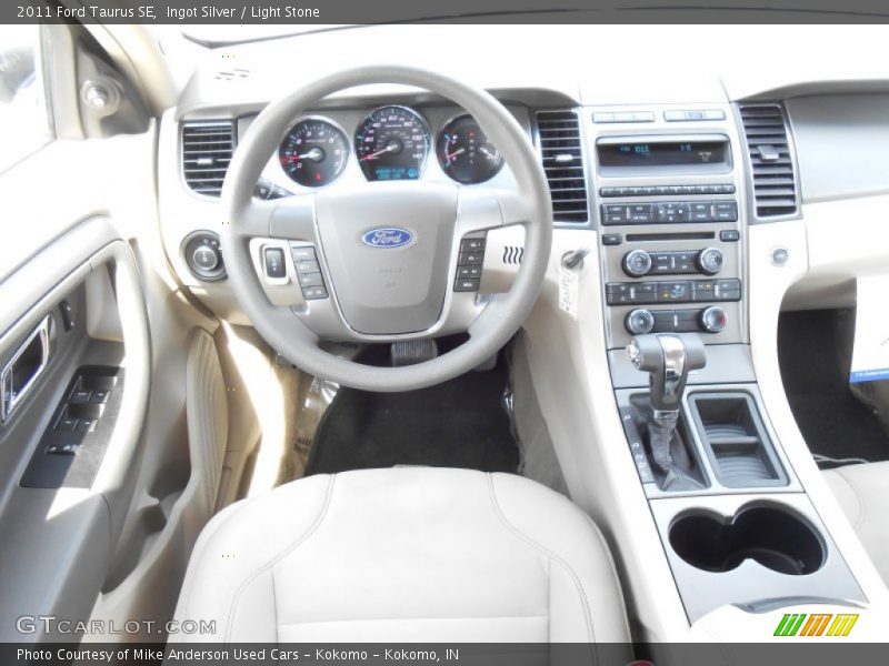 Ingot Silver / Light Stone 2011 Ford Taurus SE