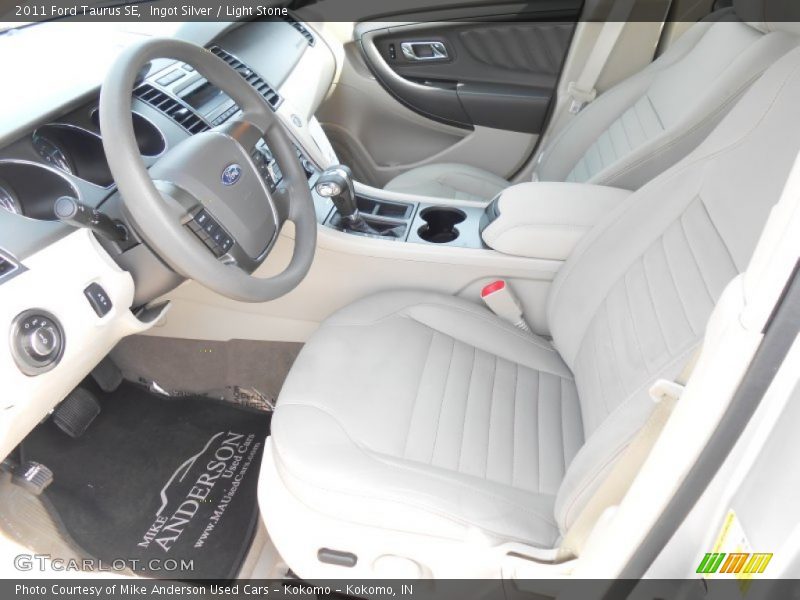 Ingot Silver / Light Stone 2011 Ford Taurus SE