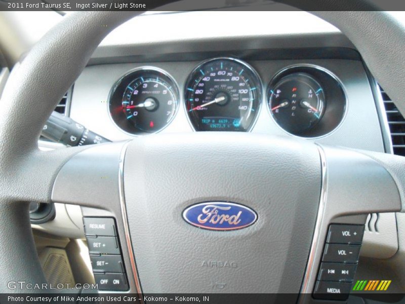 Ingot Silver / Light Stone 2011 Ford Taurus SE