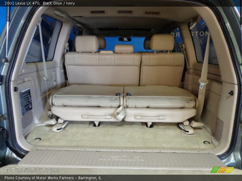 Black Onyx / Ivory 2001 Lexus LX 470