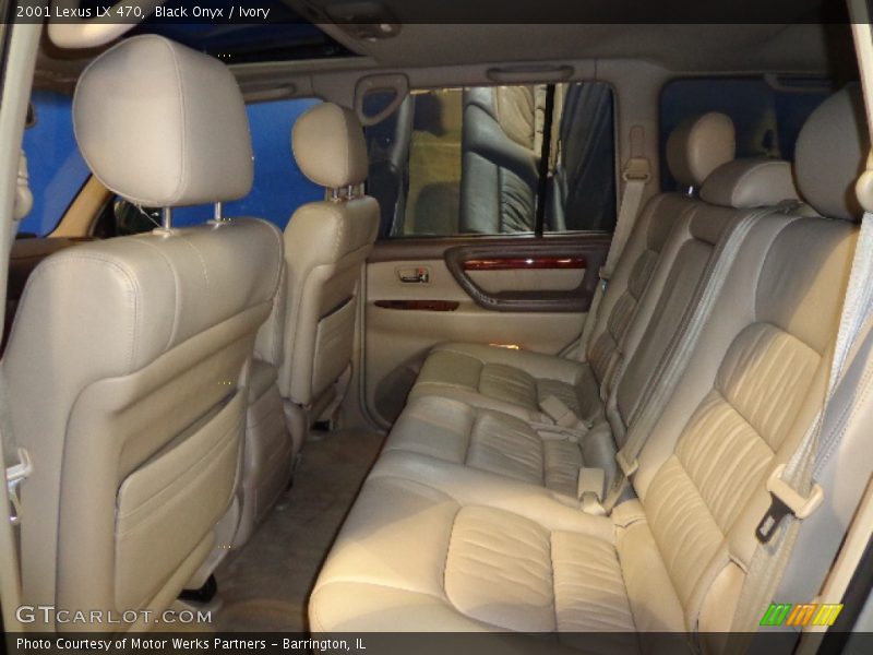 Black Onyx / Ivory 2001 Lexus LX 470