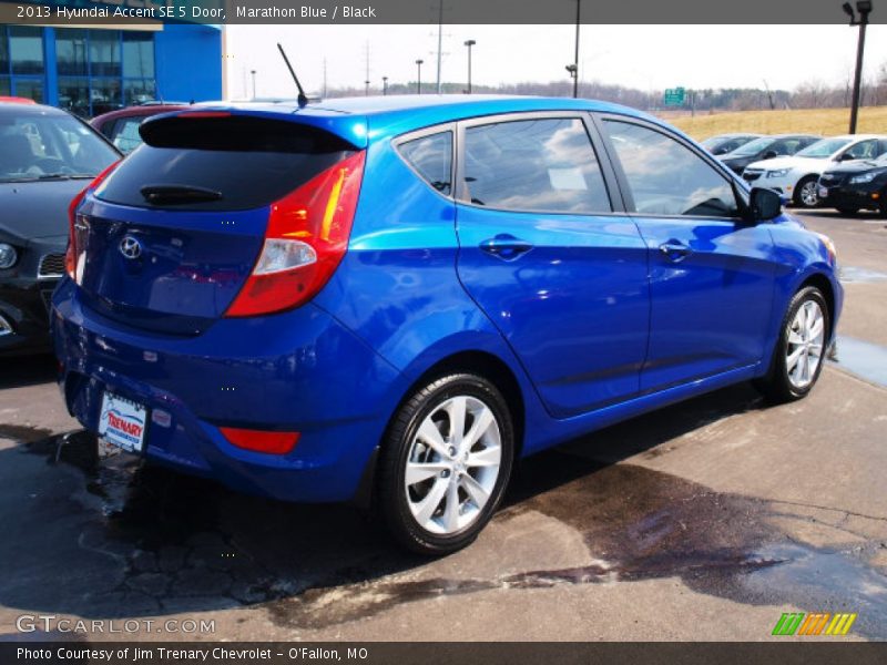 Marathon Blue / Black 2013 Hyundai Accent SE 5 Door