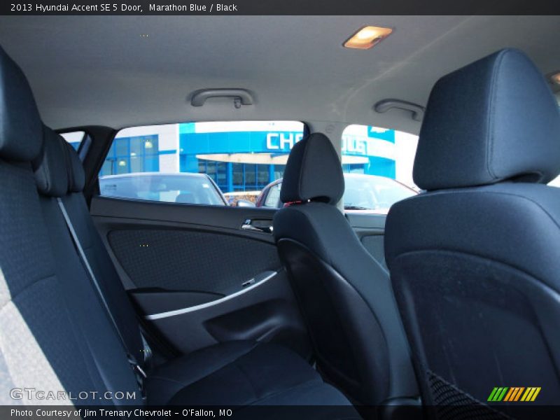 Marathon Blue / Black 2013 Hyundai Accent SE 5 Door