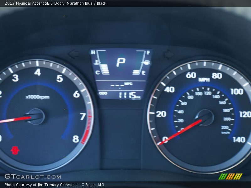 Marathon Blue / Black 2013 Hyundai Accent SE 5 Door