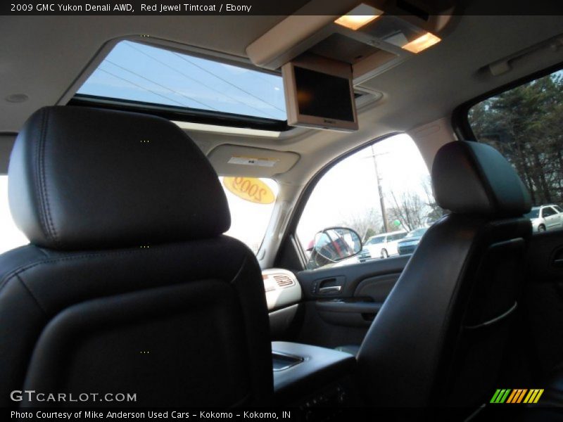 Red Jewel Tintcoat / Ebony 2009 GMC Yukon Denali AWD