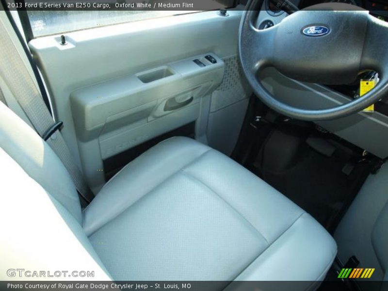 Oxford White / Medium Flint 2013 Ford E Series Van E250 Cargo