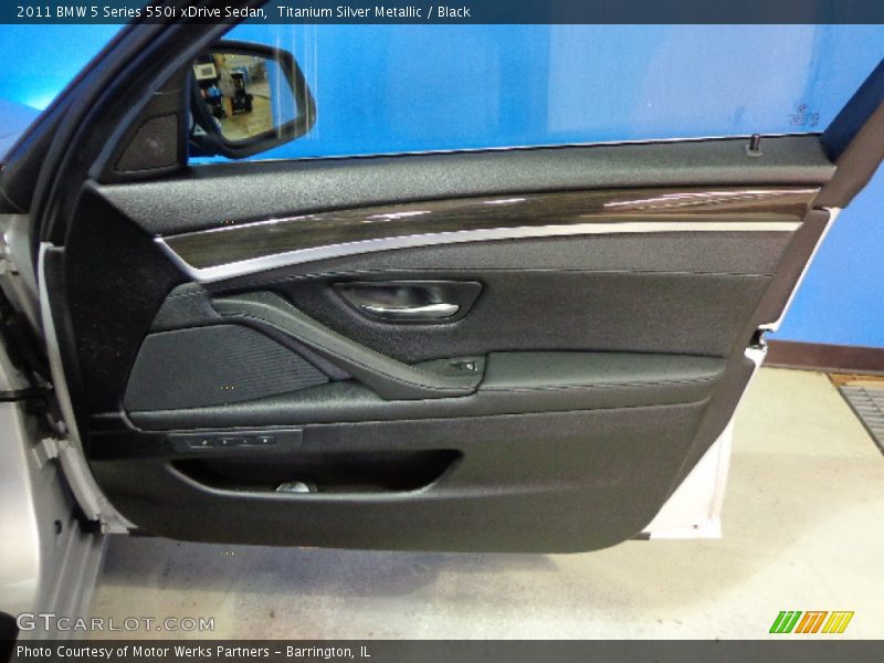 Titanium Silver Metallic / Black 2011 BMW 5 Series 550i xDrive Sedan